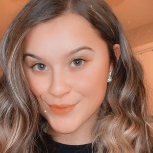 Meet your Posher, Jillian